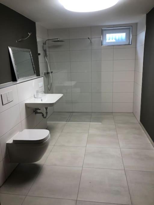 Wohnung Zur Langzeitmiete Geeignet Bad Kreuznach Exterior foto